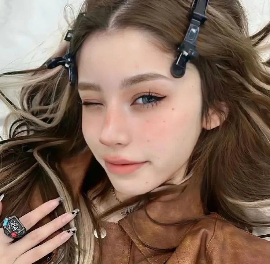 汪洋中的一条船